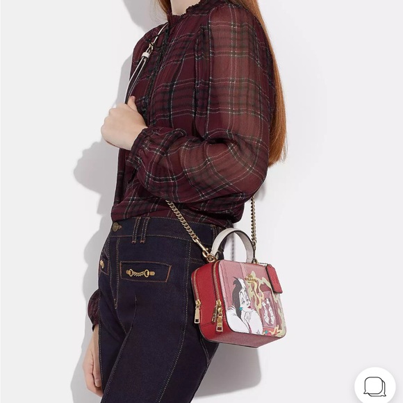 NWT Disney X Coach Box Crossbody With Cruella Motif - Picture 14 of 14